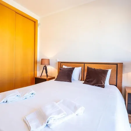#076 V4 Corcovada By Holidays Holiday home
