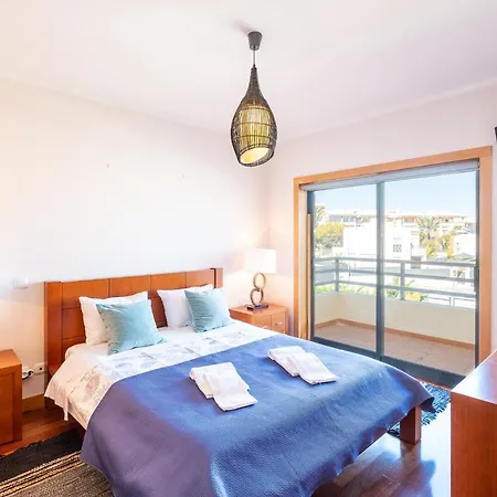 #076 Stunning&modern Near Newtown, Pool Ferienhaus